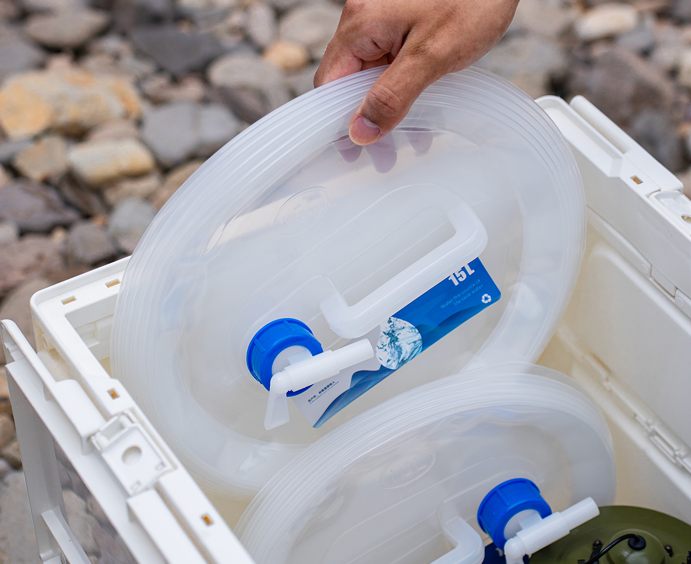 Outdoor Folding Water Bucket - Portable Collapsible Water Storage with Tap