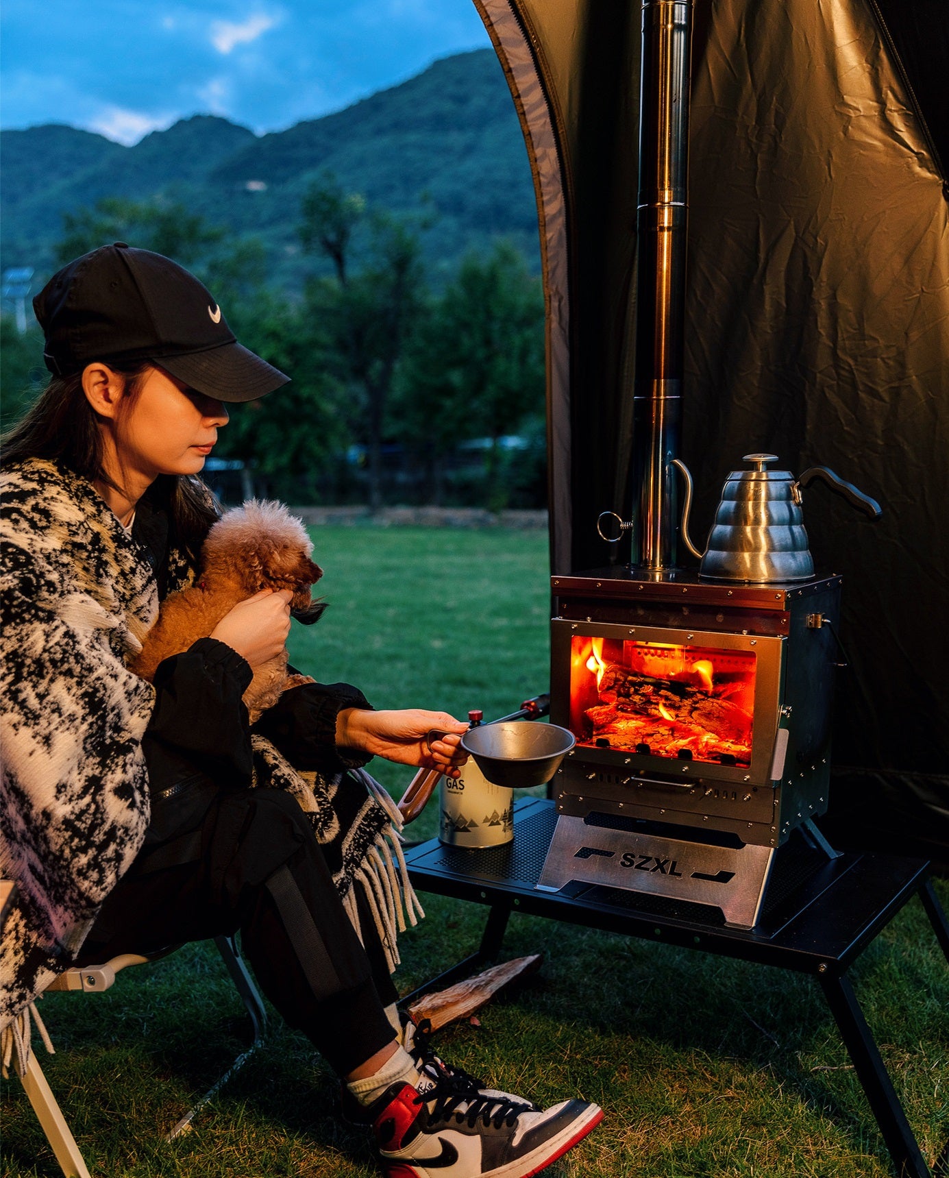 Wood Burning Stove – Outdoor Winter Heating Stove with Fire Viewing Glass